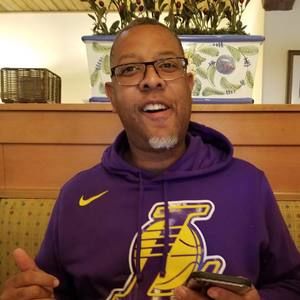 Meet your Posher, Travis